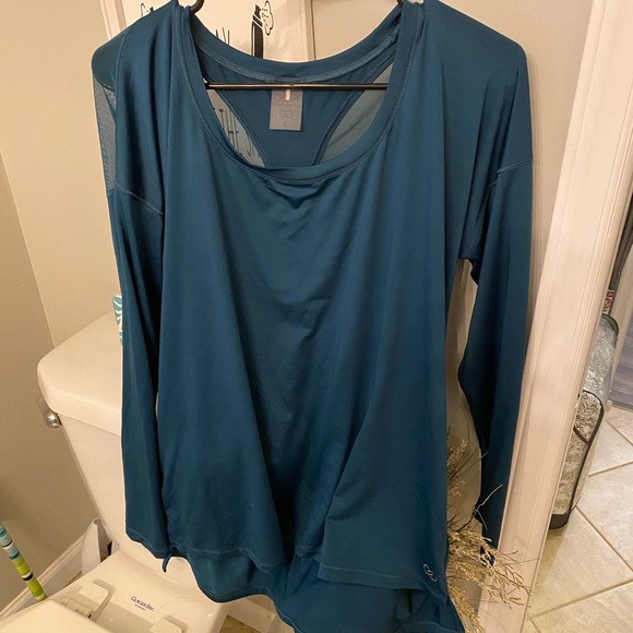 CALIA by Carrie Underwood Tops - Calia by Carrie underwood top